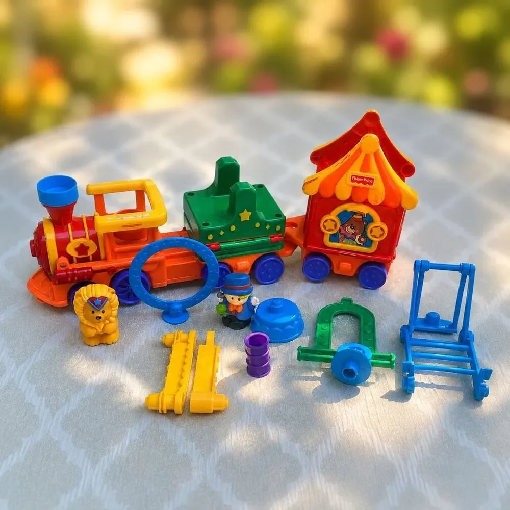 Fisher Price Circus Train Animal Wagon Playset 1998 Lion Ringmaster 72753